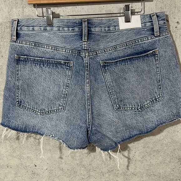 Pistola Distressed Raw Hem Light Wash Denim Jean Shorts Size 32 14 Large XL - Picture 4 of 7